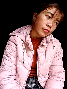 Snapshot of omai-ngot chatting on December 2, 2025, 1:28 am omai-ngot online show from December 2, 2025, 1:28 am