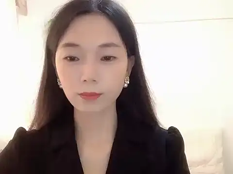 Snapshot of Keke-Baby170 chatting on October 29, 2025, 7:18 am Keke-Baby170 online show from October 29, 2025, 7:18 am