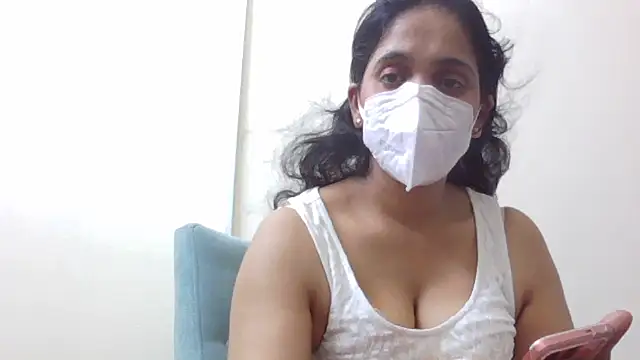 Snapshot of shainiasha1 chatting on July 13, 2026, 5:56 pm shainiasha1 online show from July 13, 2026, 5:56 pm