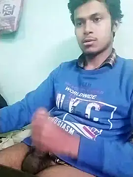 Snapshot of maxmishra18 chatting on December 2, 2025, 11:34 am maxmishra18 online show from December 2, 2025, 11:34 am