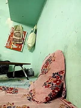 Snapshot of maxmishra18 chatting on November 13, 2025, 7:56 am maxmishra18 online show from November 13, 2025, 7:56 am