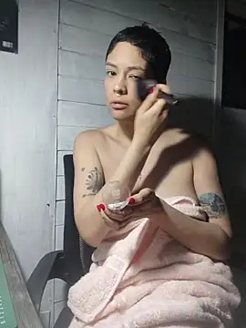 Snapshot of Natimiau chatting on November 18, 2025, 5:27 pm Natimiau online show from November 18, 2025, 5:27 pm