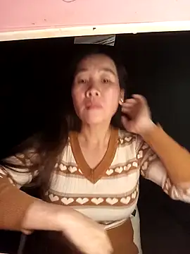 tabby-cat11 online show from November 1, 2025, 3:17 pm