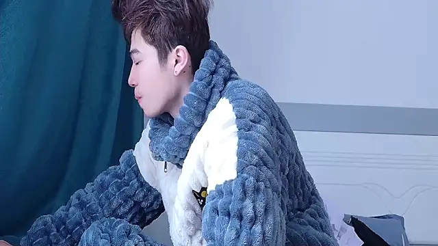 Snapshot of Stuffy-111 chatting on November 12, 2025, 5:00 am Stuffy-111 online show from November 12, 2025, 5:00 am