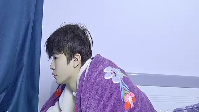 Snapshot of Stuffy-111 chatting on December 15, 2025, 9:59 am Stuffy-111 online show from December 15, 2025, 9:59 am