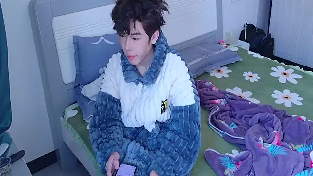 Snapshot of Stuffy-111 chatting on October 24, 2025, 4:22 am Stuffy-111 online show from October 24, 2025, 4:22 am