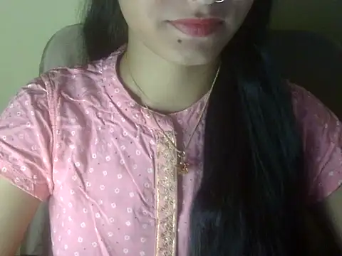 Snapshot of Shezi_N chatting on June 16, 2026, 1:44 pm Shezi N online show from June 16, 2026, 1:44 pm