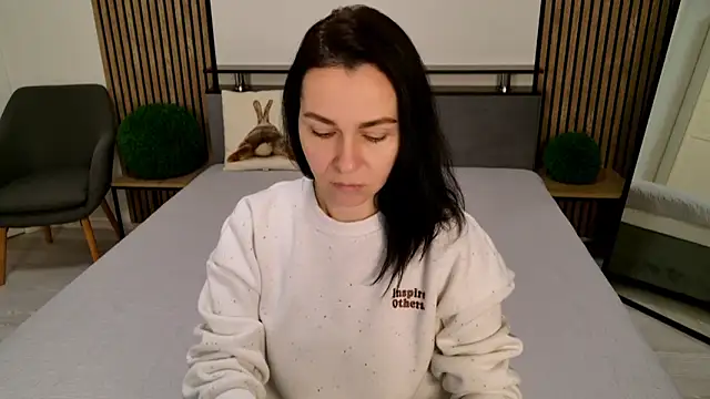 DitaNoir online show from February 26, 2026, 7:19 am