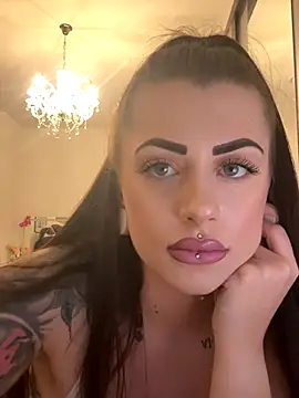 Barbie 1312 online show from November 11, 2025, 3:07 pm