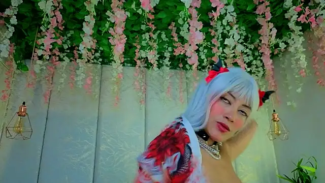 Rynka  online show from April 7, 2026, 3:52 am