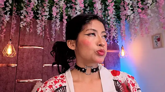 Rynka  online show from November 9, 2025, 3:32 am