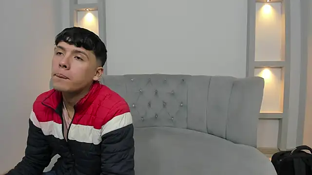 Snapshot of hoot_booys_ chatting on February 12, 2026, 8:30 pm hoot booys online show from February 12, 2026, 8:30 pm