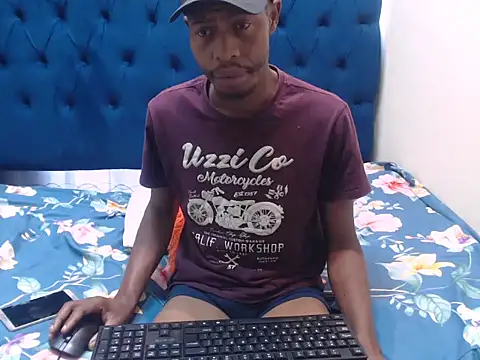 Mrshyguy194 online show from October 26, 2025, 8:26 am