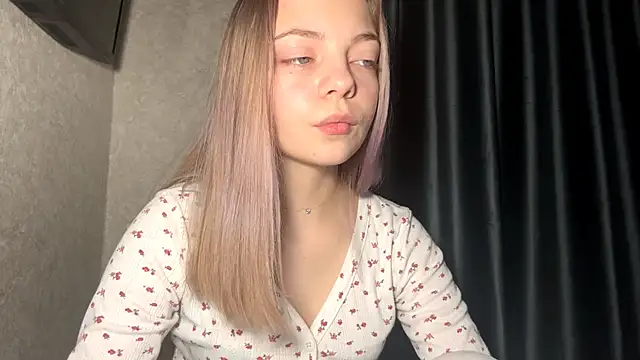 Snapshot of WrithenStub chatting on December 5, 2025, 5:22 pm WrithenStub online show from December 5, 2025, 5:22 pm