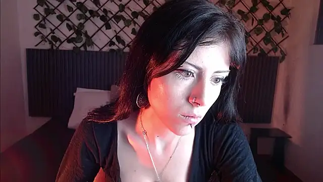 Snapshot of Dark_Niight_ chatting on April 19, 2026, 1:12 pm Dark Niight online show from April 19, 2026, 1:12 pm