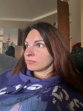 Snapshot of kinkysarahx chatting on April 30, 2026, 6:31 am kinkysarahx online show from April 30, 2026, 6:31 am