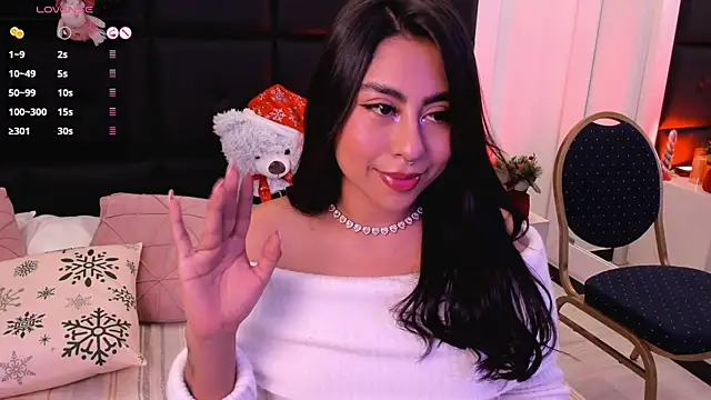 Snapshot of TamaraLeen chatting on December 4, 2025, 10:20 pm TamaraLeen online show from December 4, 2025, 10:20 pm