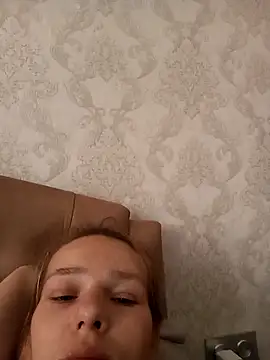 Snapshot of Coare_Cindy chatting on November 13, 2025, 7:34 am Coare Cindy online show from November 13, 2025, 7:34 am