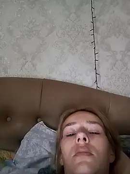 Snapshot of Coare_Cindy chatting on May 11, 2026, 5:31 am Coare Cindy online show from May 11, 2026, 5:31 am