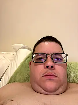 Snapshot of RodrigoMesquita1 chatting on October 17, 2025, 6:06 am RodrigoMesquita1 online show from October 17, 2025, 6:06 am