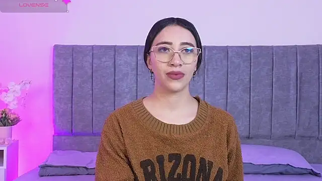 Snapshot of GabbieHill chatting on October 25, 2025, 7:47 pm GabbieHill online show from October 25, 2025, 7:47 pm