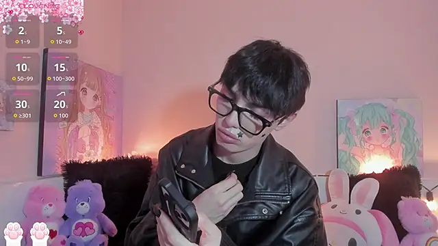 Strawberry Kitty  online show from February 21, 2026, 3:41 am