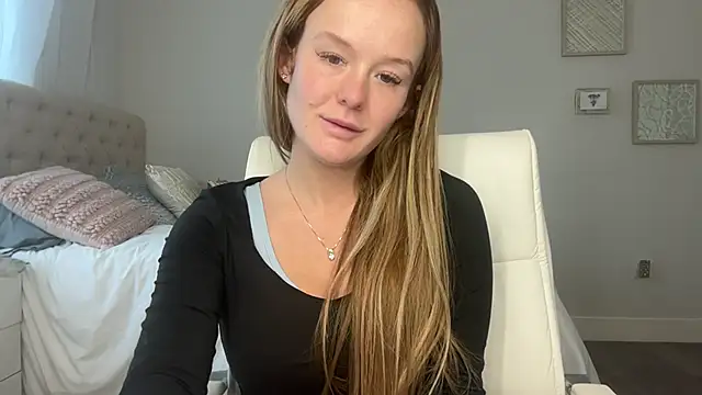 Snapshot of Amberjayxox0 chatting on November 18, 2025, 9:18 pm Amberjayxox0 online show from November 18, 2025, 9:18 pm