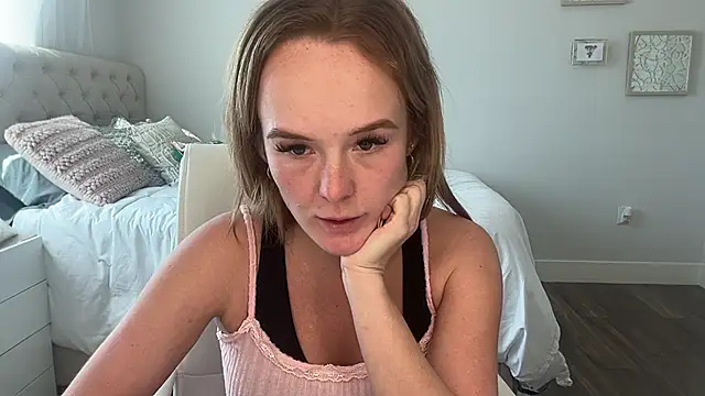 Snapshot of Amberjayxox0 chatting on October 24, 2025, 8:41 pm Amberjayxox0 online show from October 24, 2025, 8:41 pm