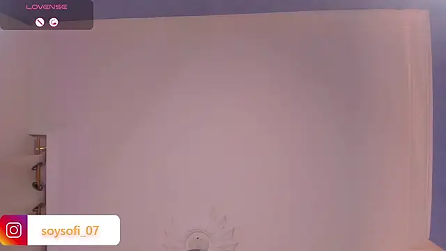 Snapshot of Nina_Blaze chatting on December 3, 2025, 3:51 am Nina Blaze online show from December 3, 2025, 3:51 am