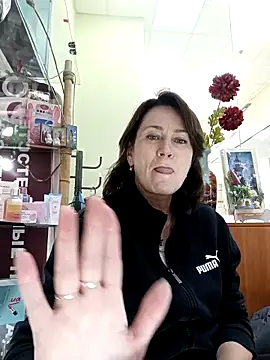 Luna 7777 online show from March 29, 2026, 9:33 am