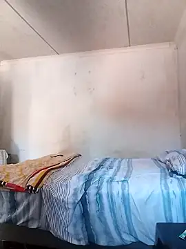 Roronae online show from October 25, 2025, 9:19 am