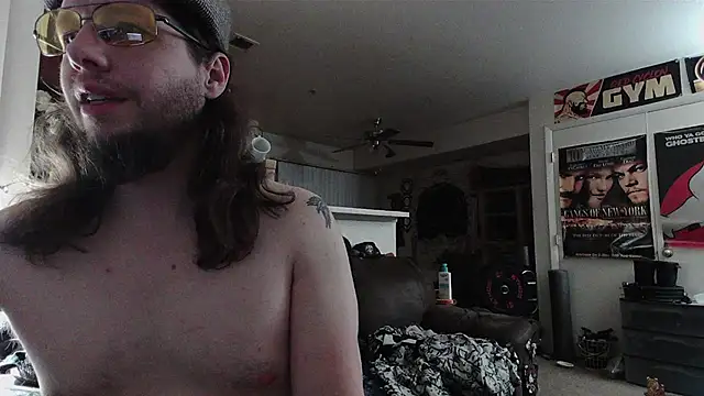 Snapshot of biggerisbetter12 chatting on June 6, 2026, 9:25 am biggerisbetter12 online show from June 6, 2026, 9:25 am