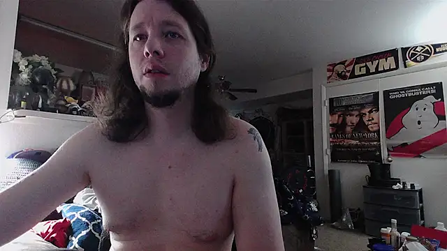 biggerisbetter12 online show from February 11, 2026, 12:21 am