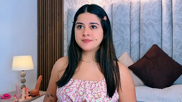 goddessfeetxx online show from April 11, 2026, 8:01 pm