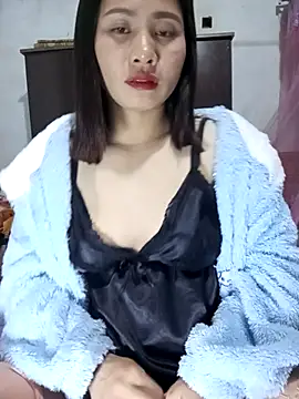 Chmdiemd online show from December 15, 2025, 3:29 pm