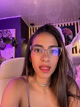 elegant  rouse online show from November 2, 2025, 4:23 pm