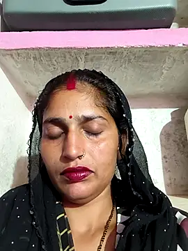 Snapshot of Pooja_shre chatting on November 28, 2025, 3:56 pm Pooja shre online show from November 28, 2025, 3:56 pm