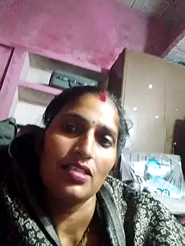 Snapshot of Pooja_shre chatting on November 15, 2025, 2:10 pm Pooja shre online show from November 15, 2025, 2:10 pm