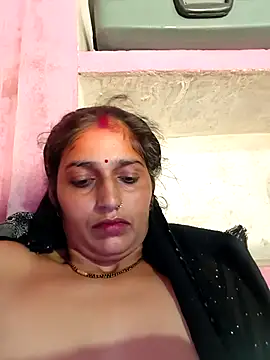 Snapshot of Pooja_shre chatting on November 29, 2025, 4:01 am Pooja shre online show from November 29, 2025, 4:01 am