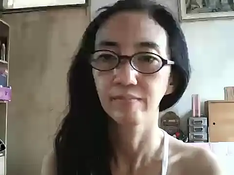 princessD077 online show from December 1, 2025, 2:01 am