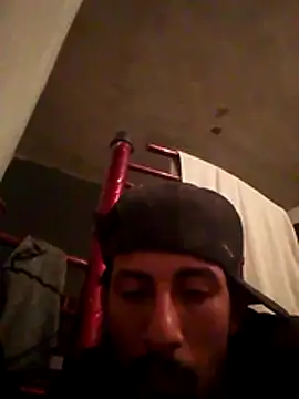 Snapshot of Orlao25cm chatting on December 3, 2025, 8:47 am Orlao25cm online show from December 3, 2025, 8:47 am