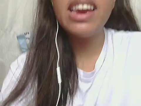 ChubbyButty online show from April 4, 2026, 3:35 am