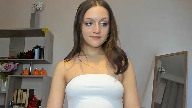 Snapshot of ClarissaMaheia chatting on May 16, 2026, 7:02 pm ClarissaMaheia online show from May 16, 2026, 7:02 pm