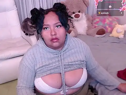 Snapshot of yvonne_jlove chatting on November 28, 2025, 11:38 pm yvonne jlove online show from November 28, 2025, 11:38 pm