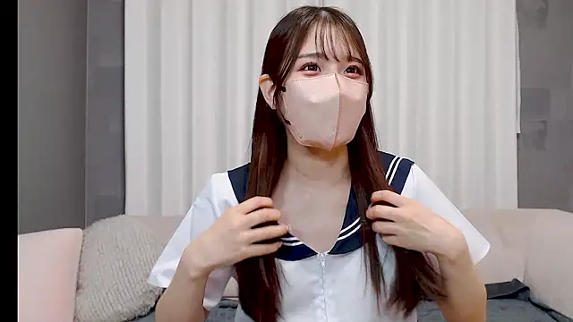 LOVE MIREI LOVE online show from April 4, 2026, 11:17 am