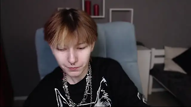 guitarandangell online show from February 28, 2026, 6:46 am