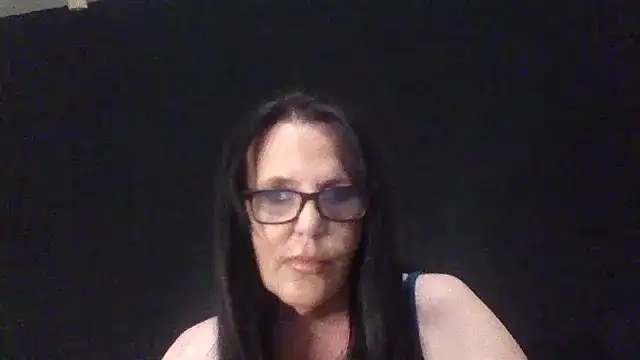 Snapshot of Raven_Blue_xox chatting on November 7, 2025, 4:55 pm Raven Blue xox online show from November 7, 2025, 4:55 pm