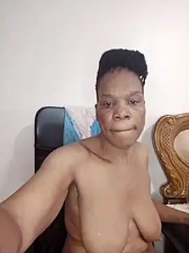 Hotcougar online show from February 21, 2026, 8:16 am