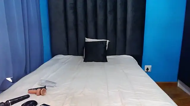 Snapshot of SEXYMIA20 chatting on December 17, 2025, 1:16 pm SEXYMIA20 online show from December 17, 2025, 1:16 pm