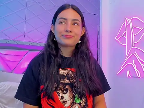 ViolettRouse online show from November 21, 2025, 6:07 pm